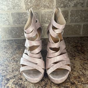 👠NEW LISTING APRIL👠Not Rated Wedge Shoes